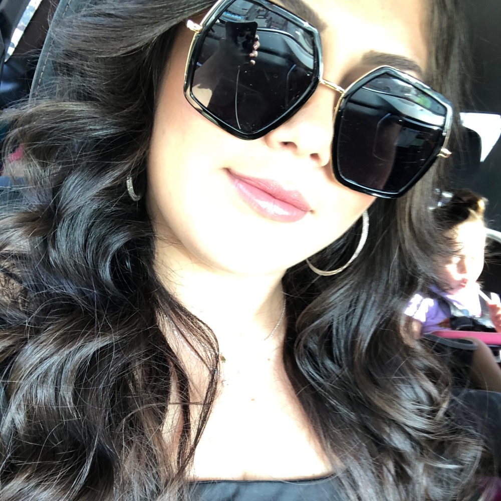 Meet your Posher, Audri